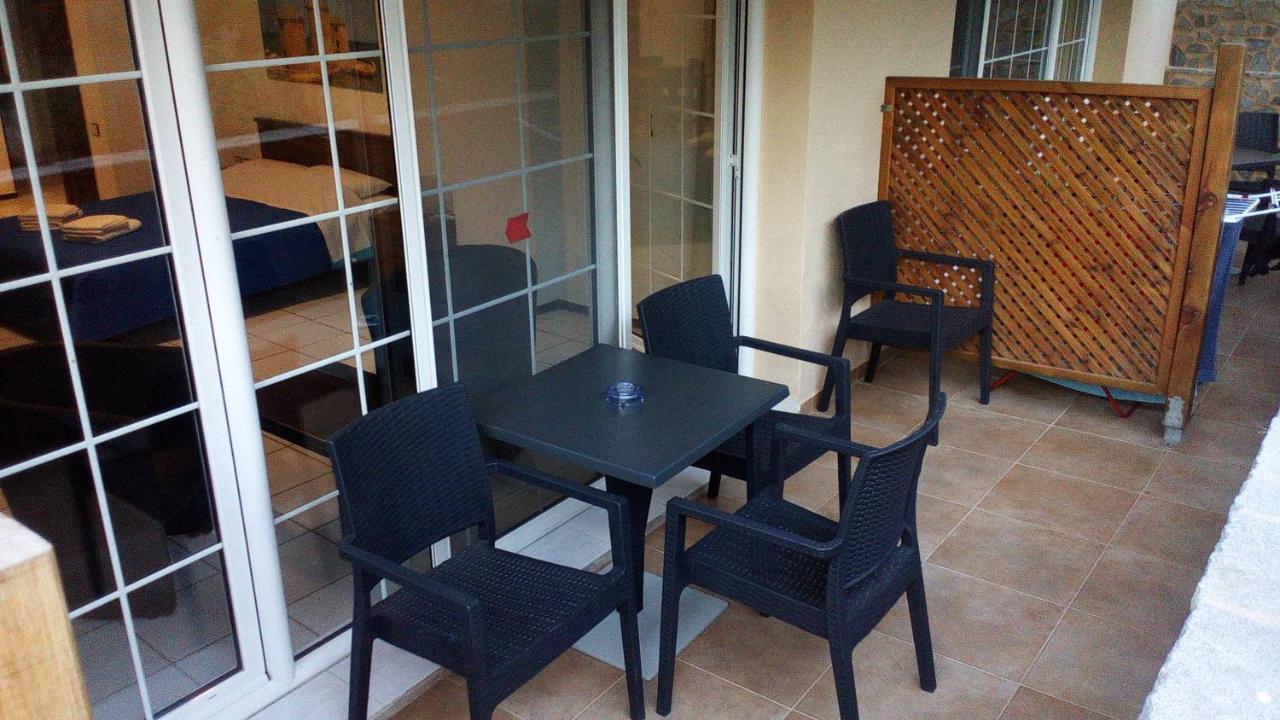 Amimaya Apartments Emporeios  Bilik gambar