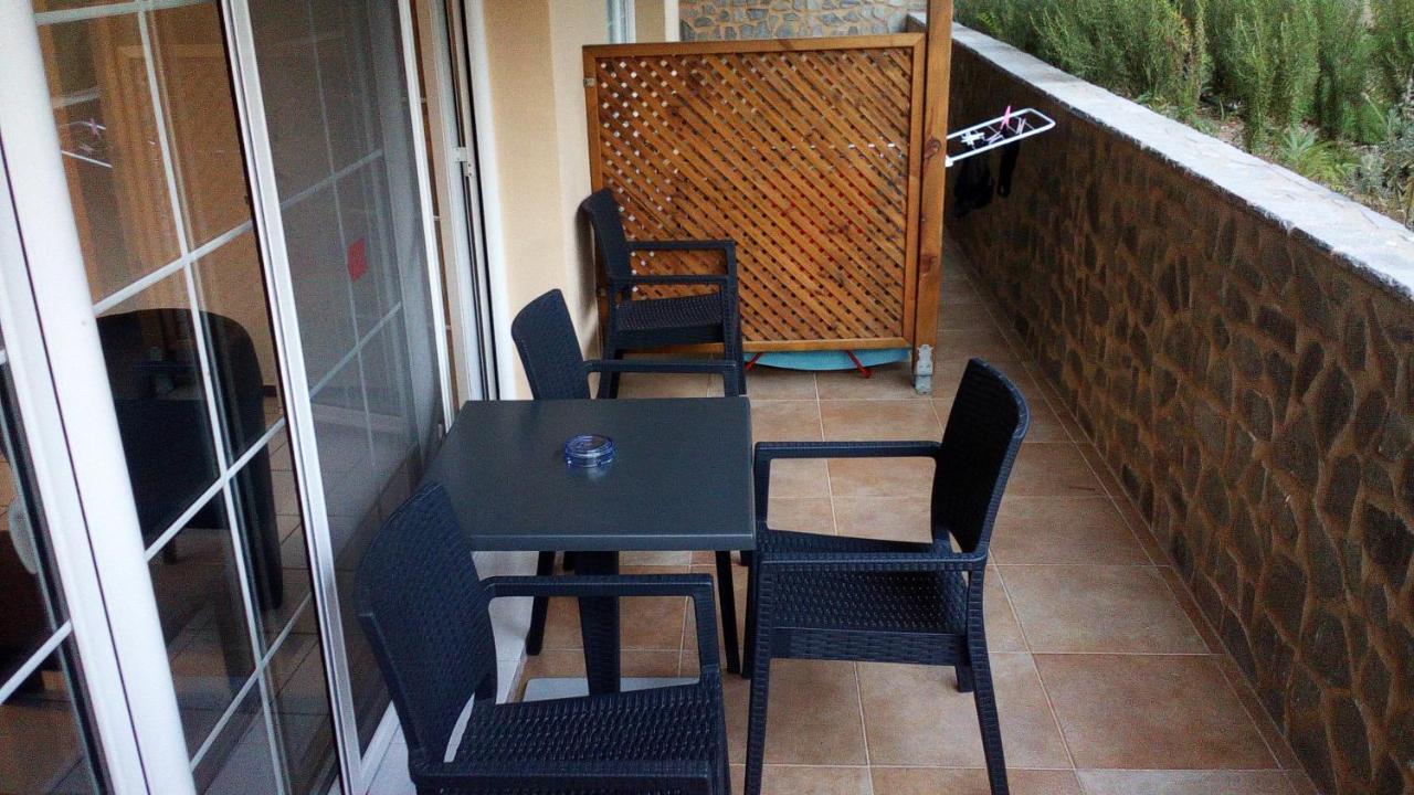 Amimaya Apartments Emporeios  Luaran gambar